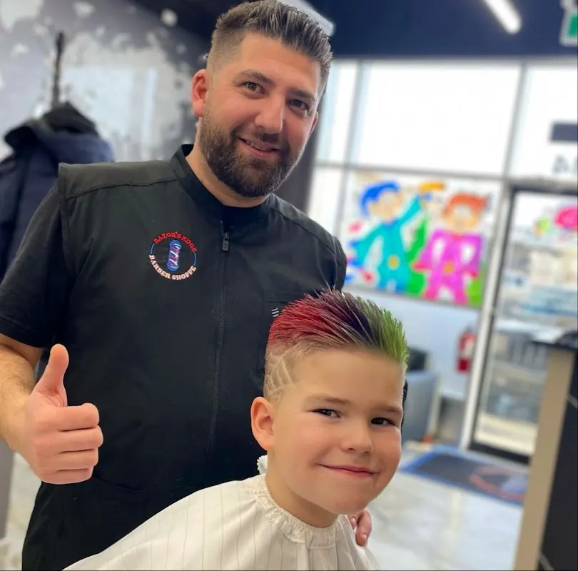 Razors Edge Barber Shoppe - South Pointe — Barber shop in Calgary